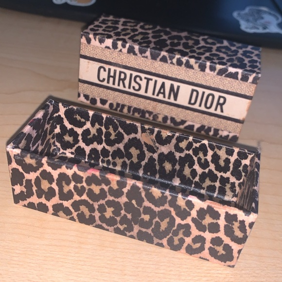 ✨Mitzah Limited Edition✨DIOR Rouge Lipstick Case (Comes As Is) with 540 Lipstick - Picture 4 of 8